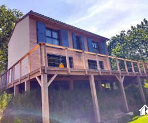 maison bois sur pilotis écologique